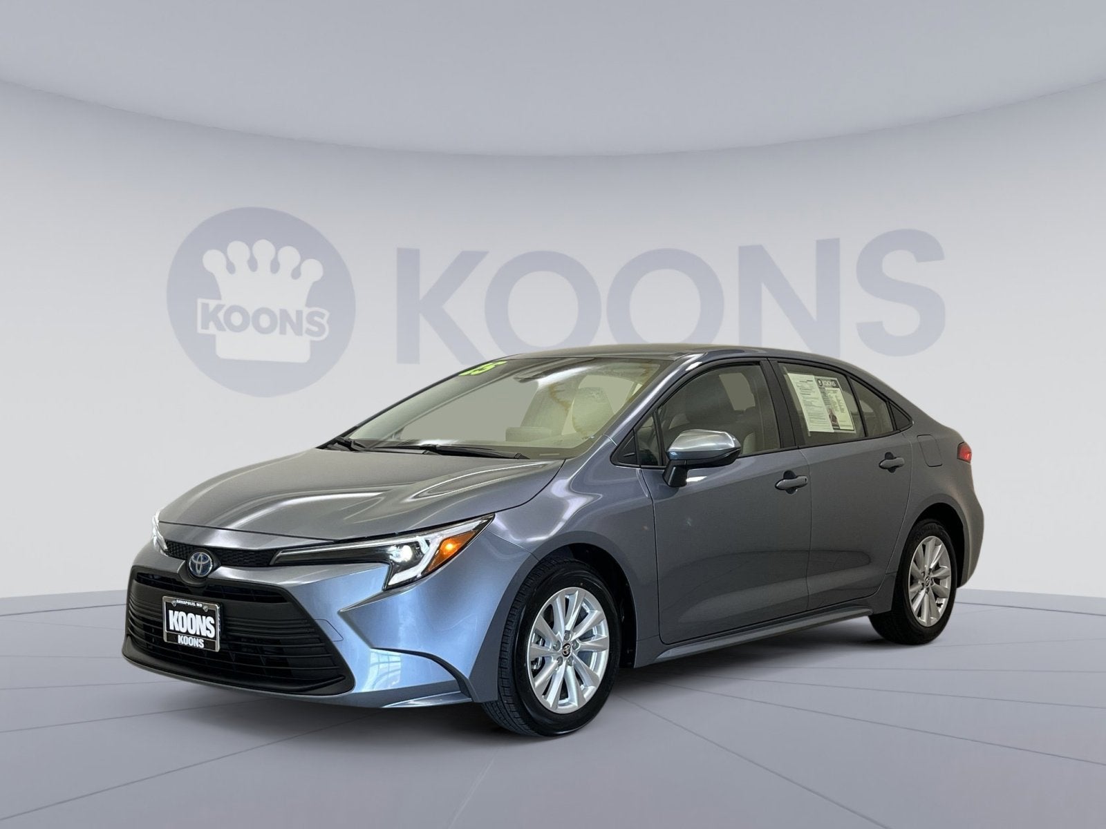 2025 Toyota Corolla Hybrid LE