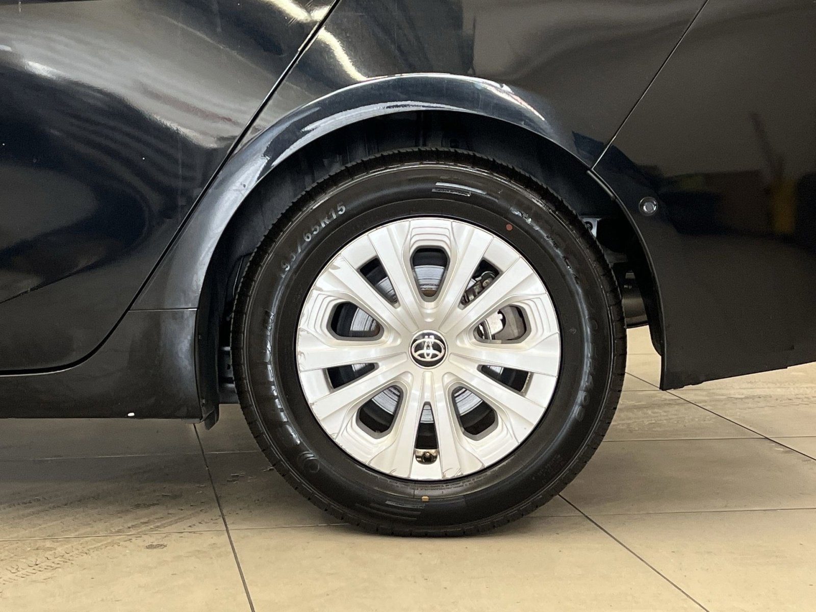 2022 Toyota Prius LE