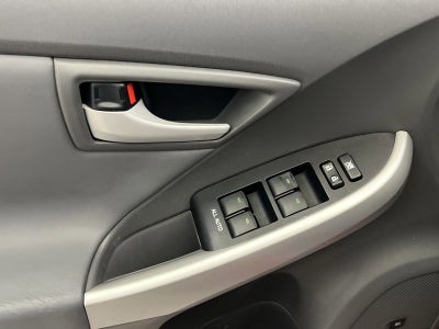 2010 Toyota Prius IV