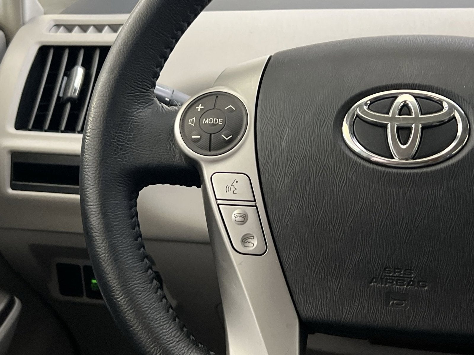 2015 Toyota Prius v Four