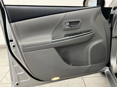 2015 Toyota Prius v Four