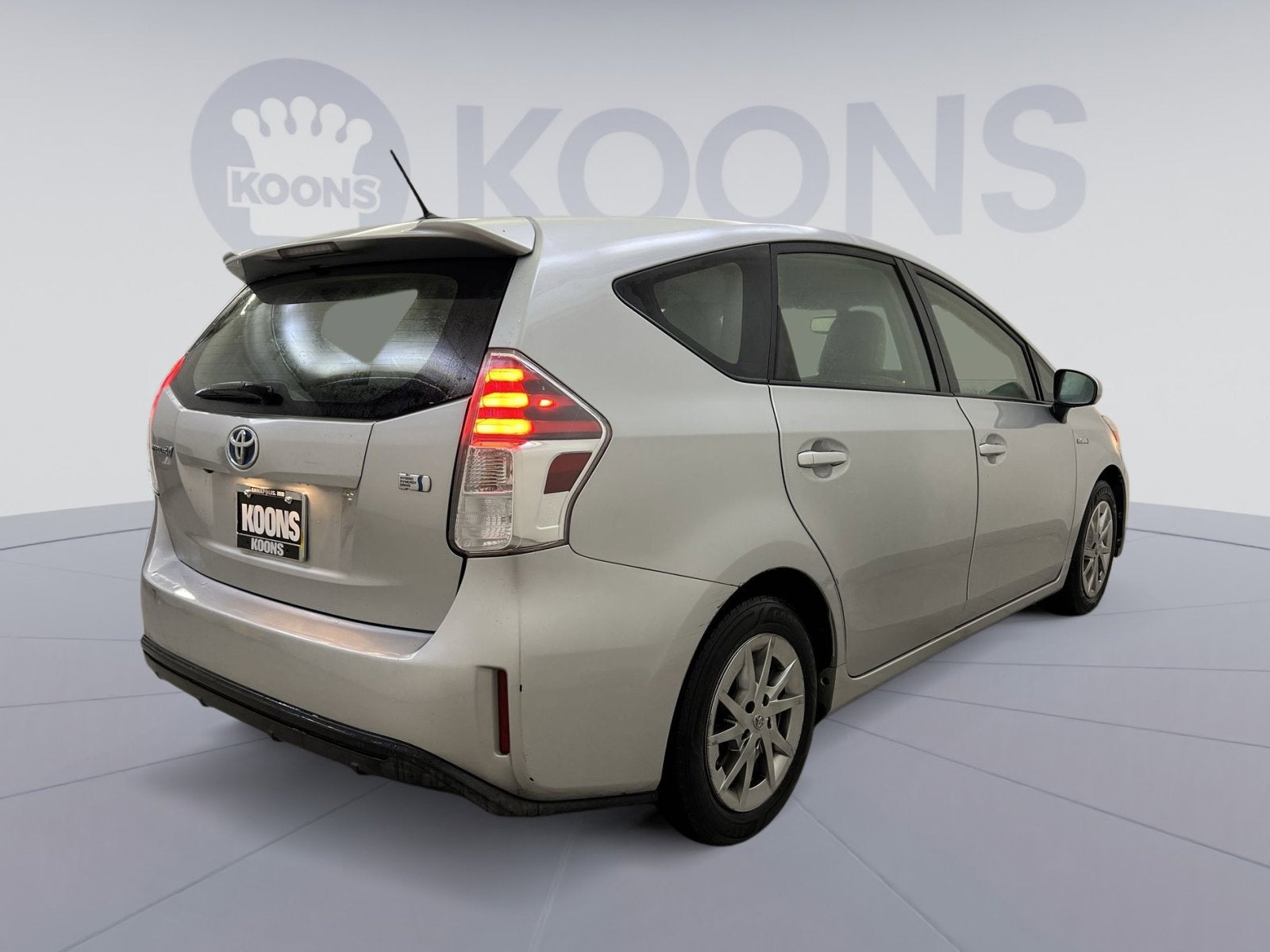 2015 Toyota Prius v Four