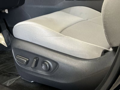 2022 Toyota Venza LE