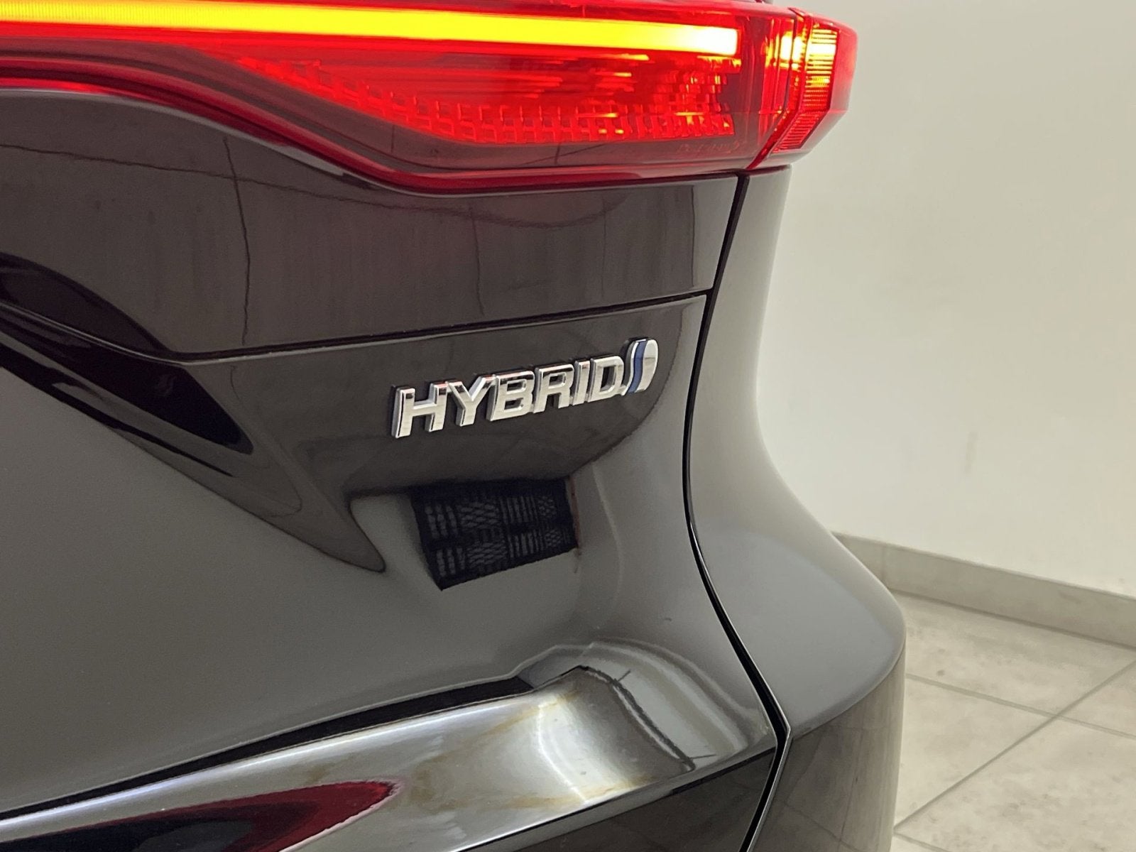 2022 Toyota Venza LE