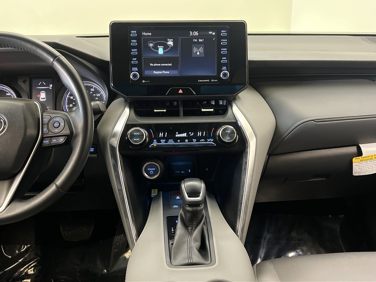 2022 Toyota Venza LE