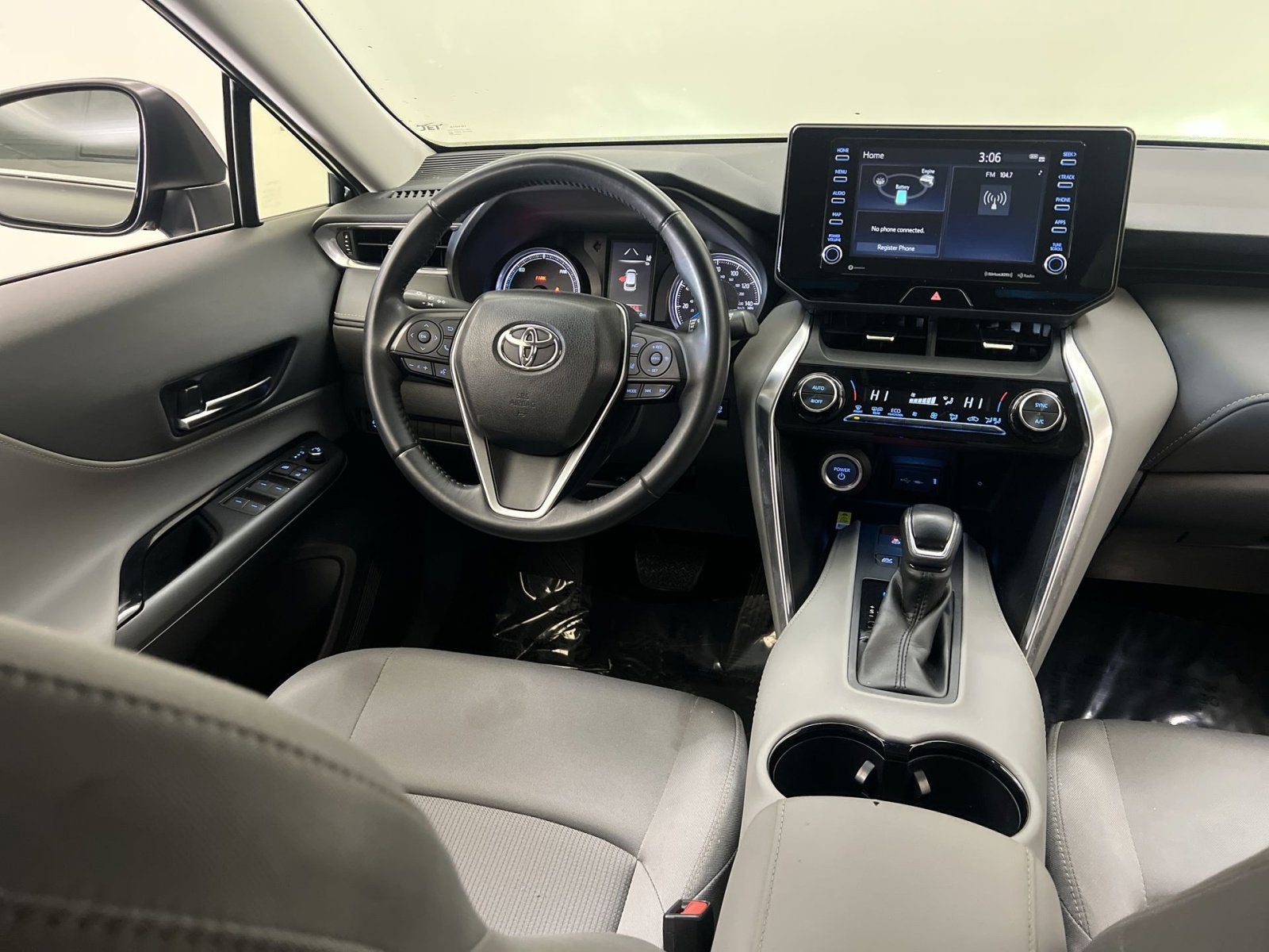 2022 Toyota Venza LE
