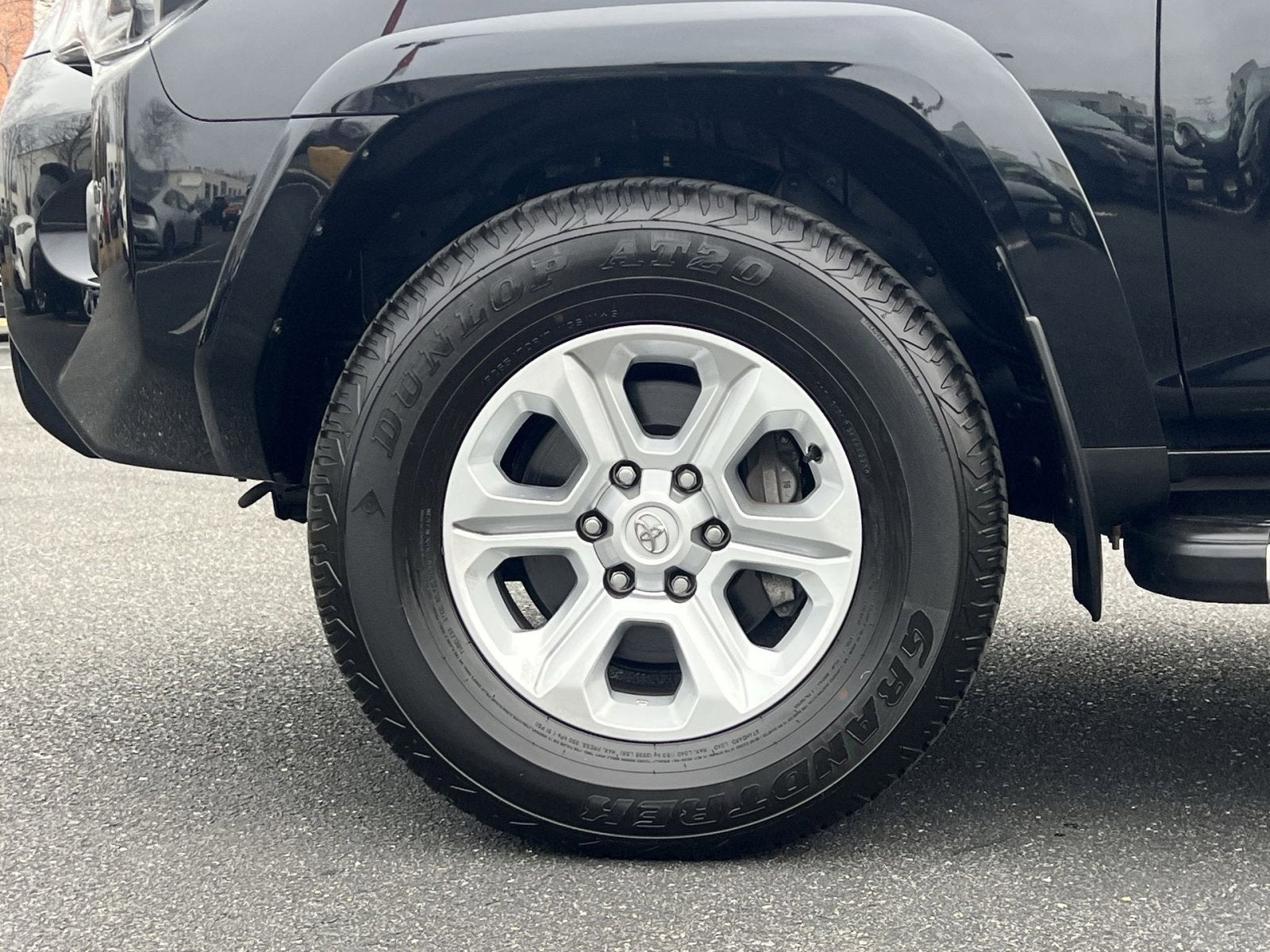 2023 Toyota 4Runner SR5