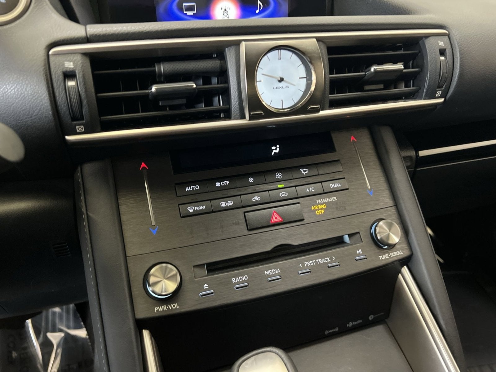 2020 Lexus IS 300