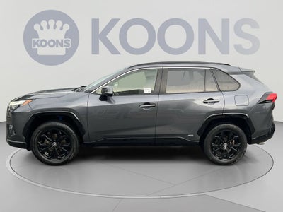 2022 Toyota RAV4 Hybrid SE