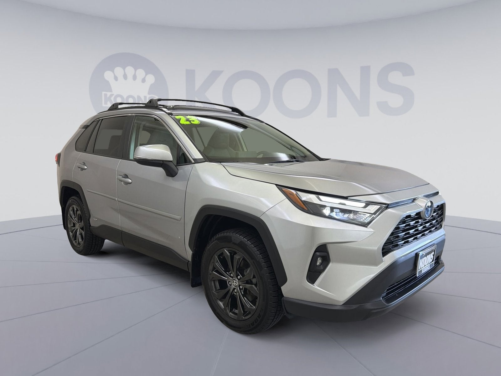 2023 Toyota RAV4 Hybrid XLE Premium