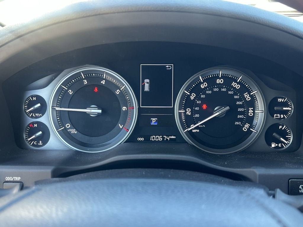 2018 Toyota Land Cruiser Base