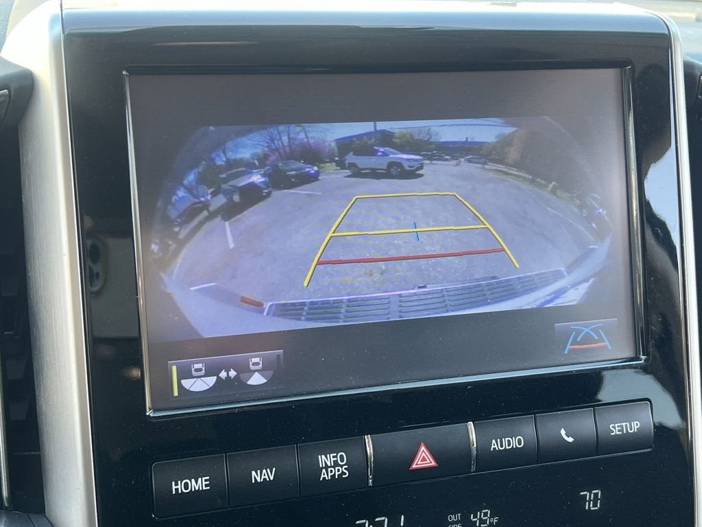 2018 Toyota Land Cruiser Base