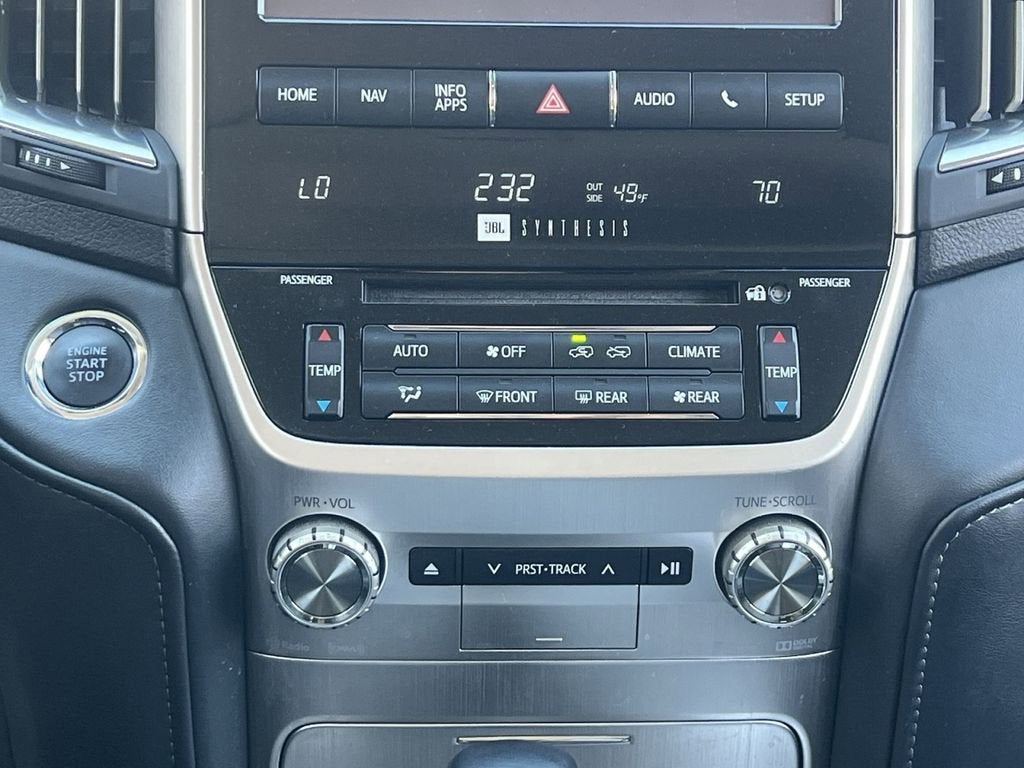 2018 Toyota Land Cruiser Base