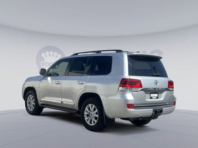 2018 Toyota Land Cruiser Base