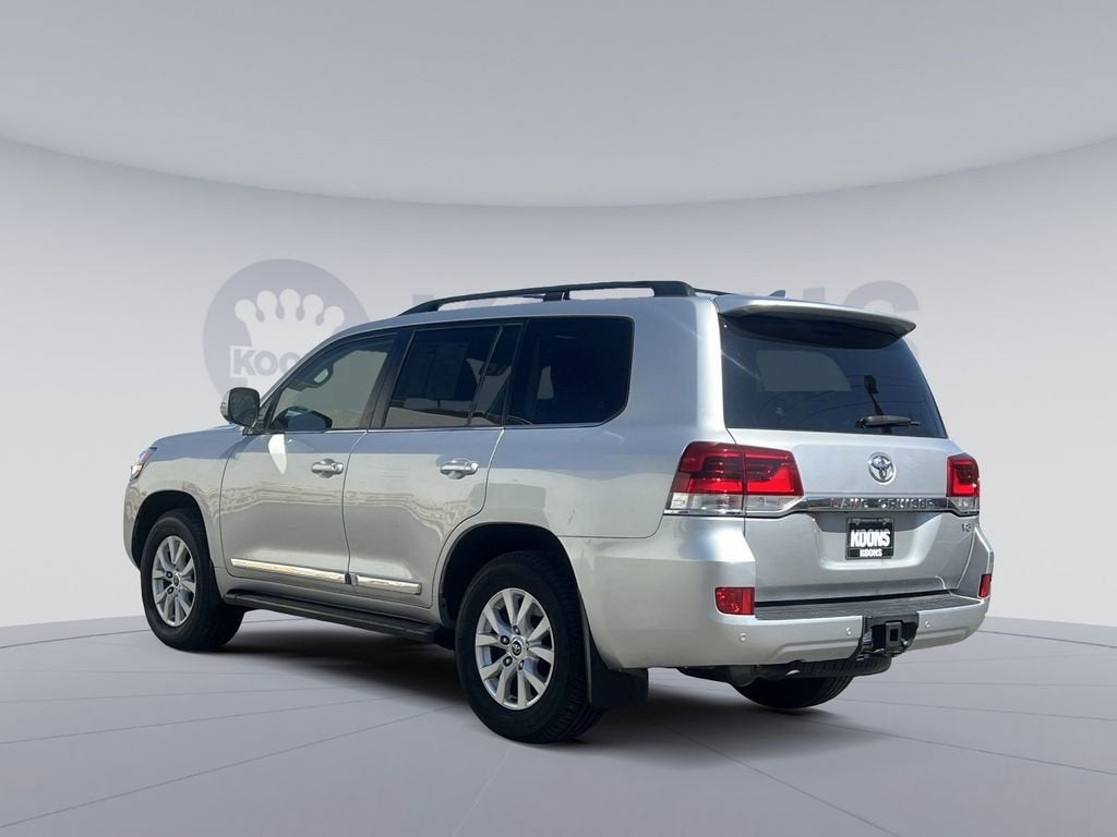 2018 Toyota Land Cruiser Base