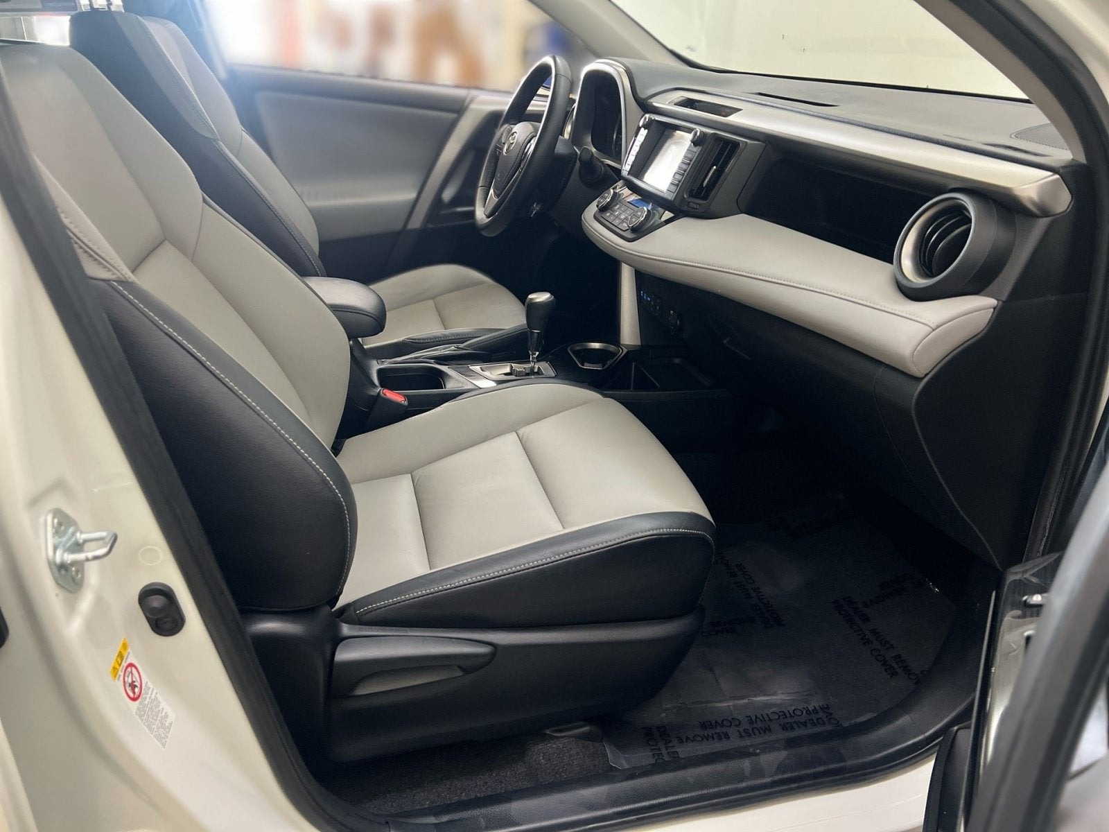 2017 Toyota RAV4 Hybrid Limited