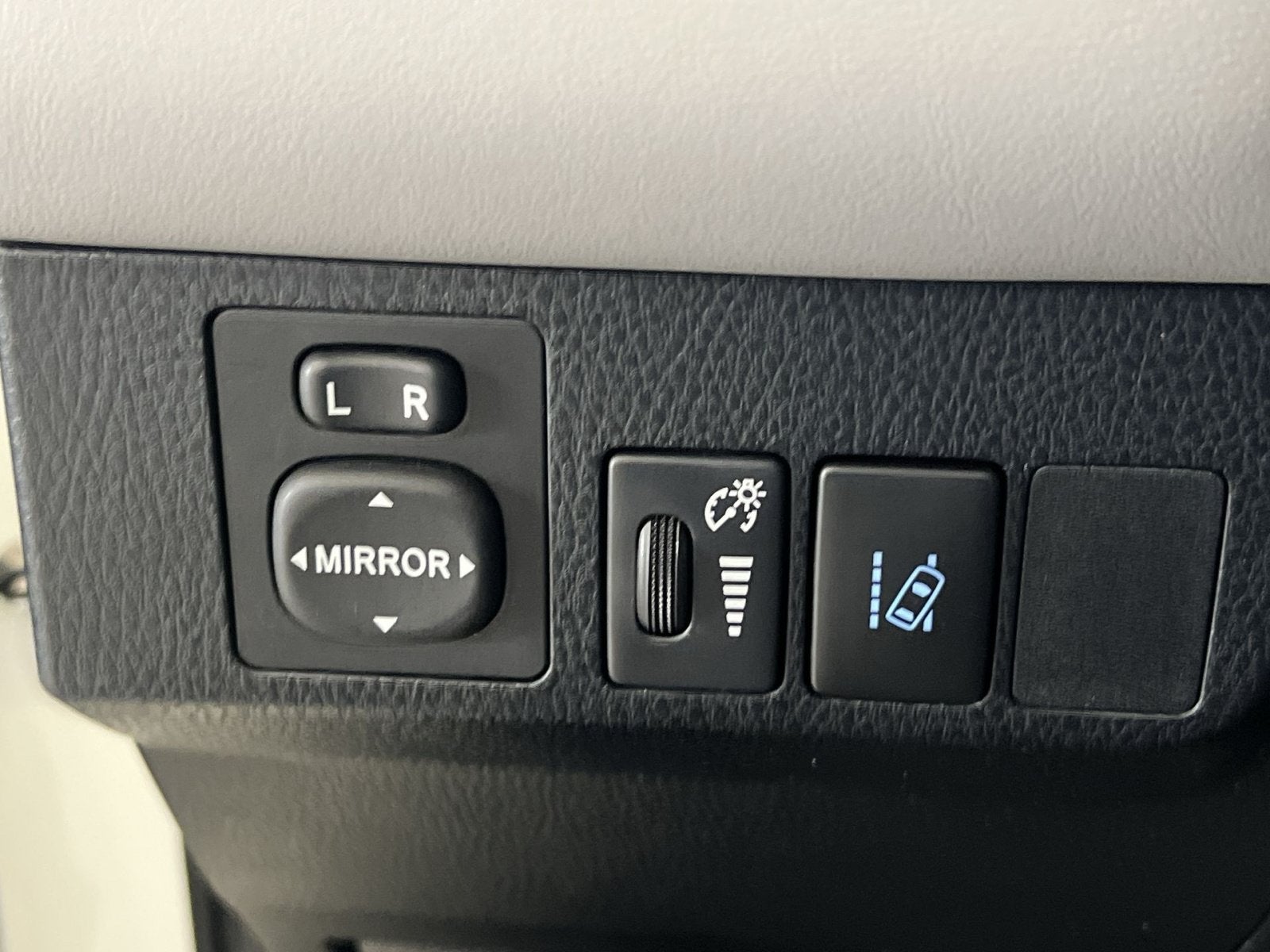 2017 Toyota RAV4 Hybrid Limited