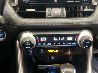 2019 Toyota RAV4 Hybrid XSE