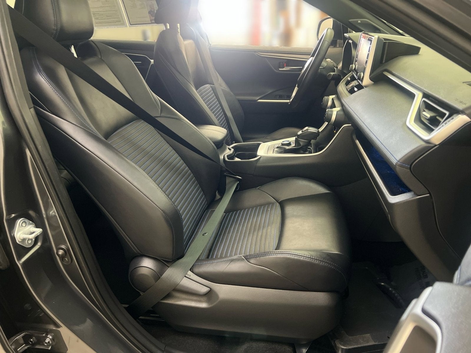 2019 Toyota RAV4 Hybrid XSE