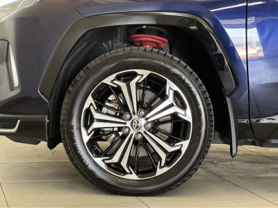 2025 Toyota RAV4 Plug-In Hybrid XSE