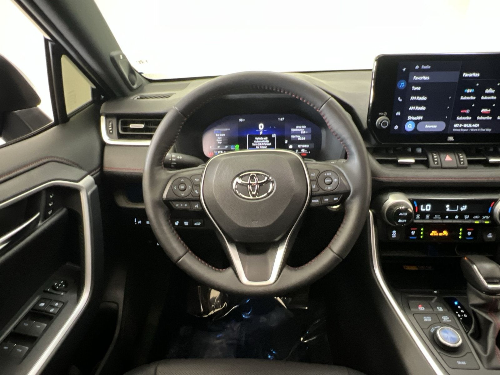 2025 Toyota RAV4 Plug-In Hybrid XSE