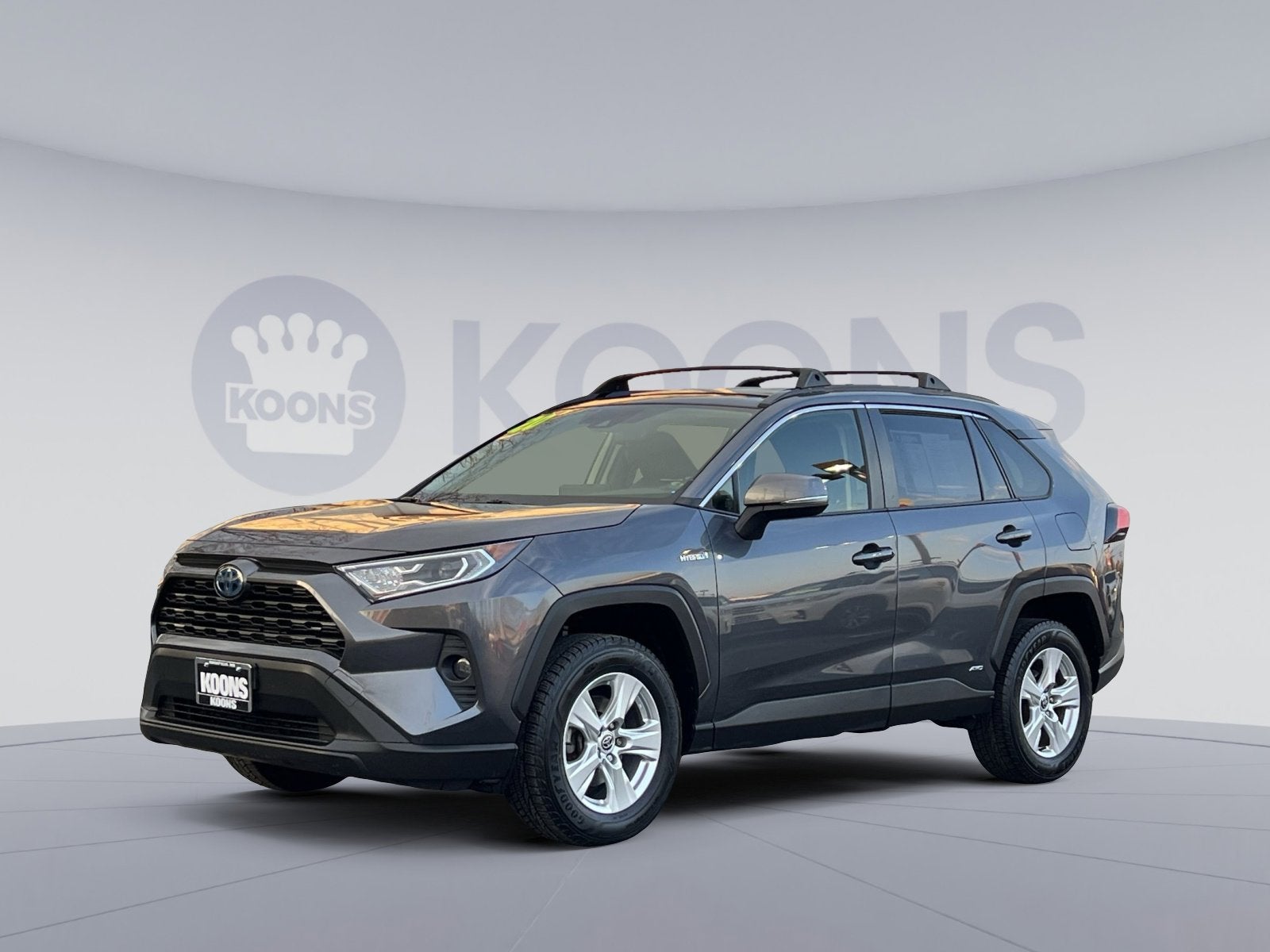 2020 Toyota RAV4 Hybrid XLE