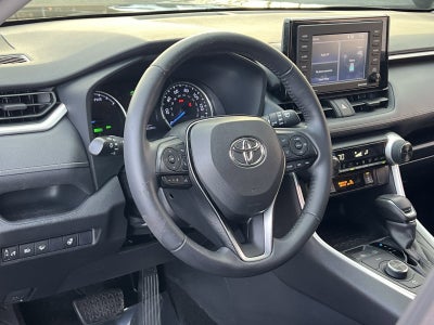 2020 Toyota RAV4 Hybrid XLE