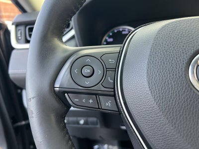 2020 Toyota RAV4 Hybrid XLE