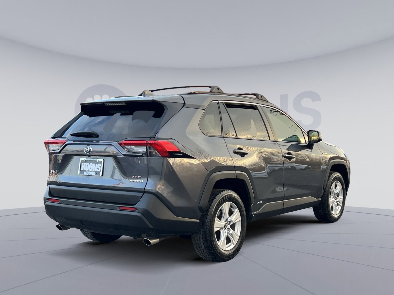 2020 Toyota RAV4 Hybrid XLE