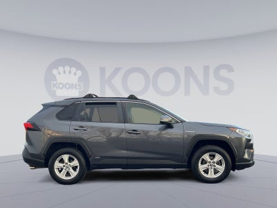 2020 Toyota RAV4 Hybrid XLE