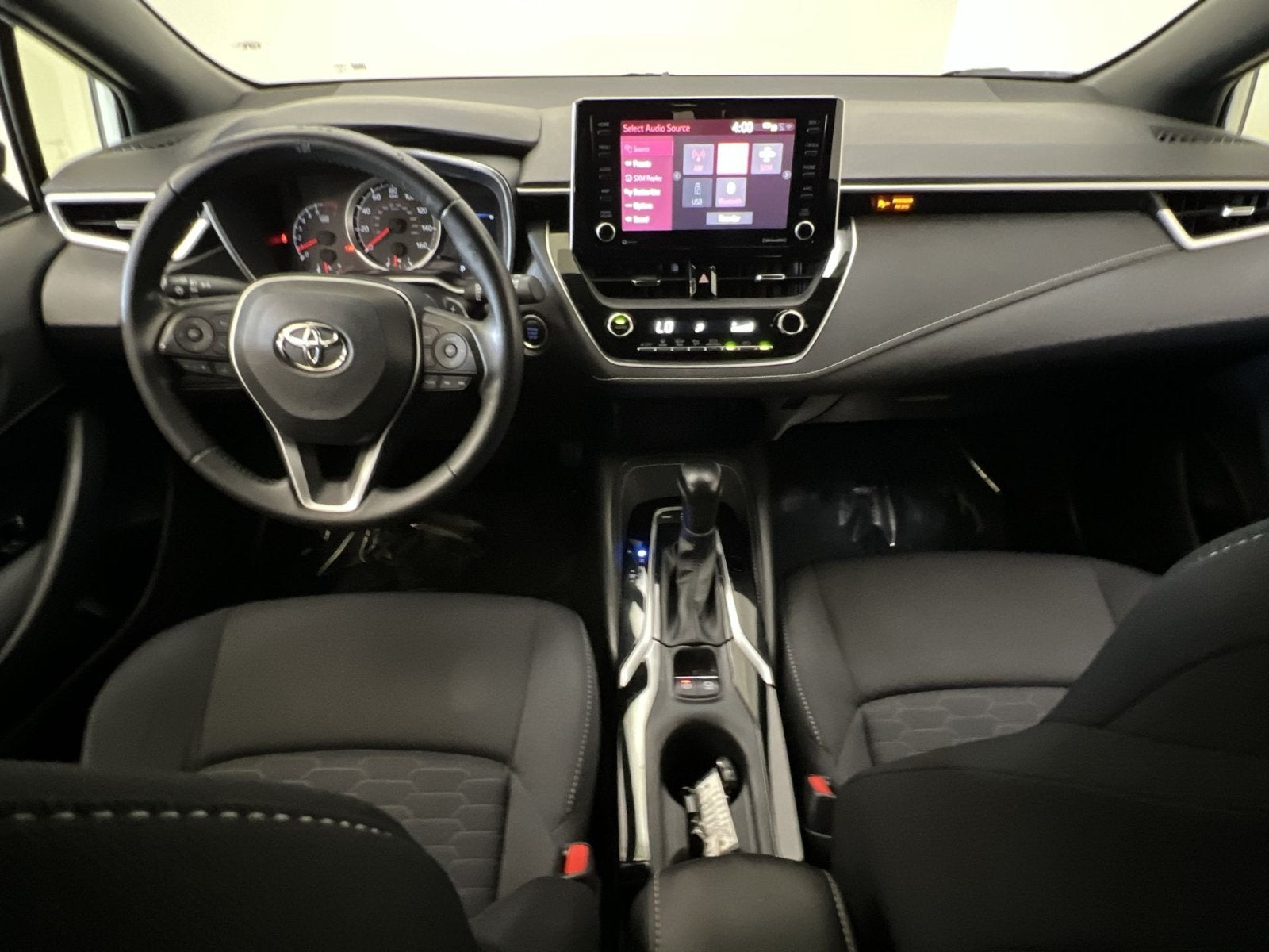 2022 Toyota Corolla Hatchback SE Nightshade Edition