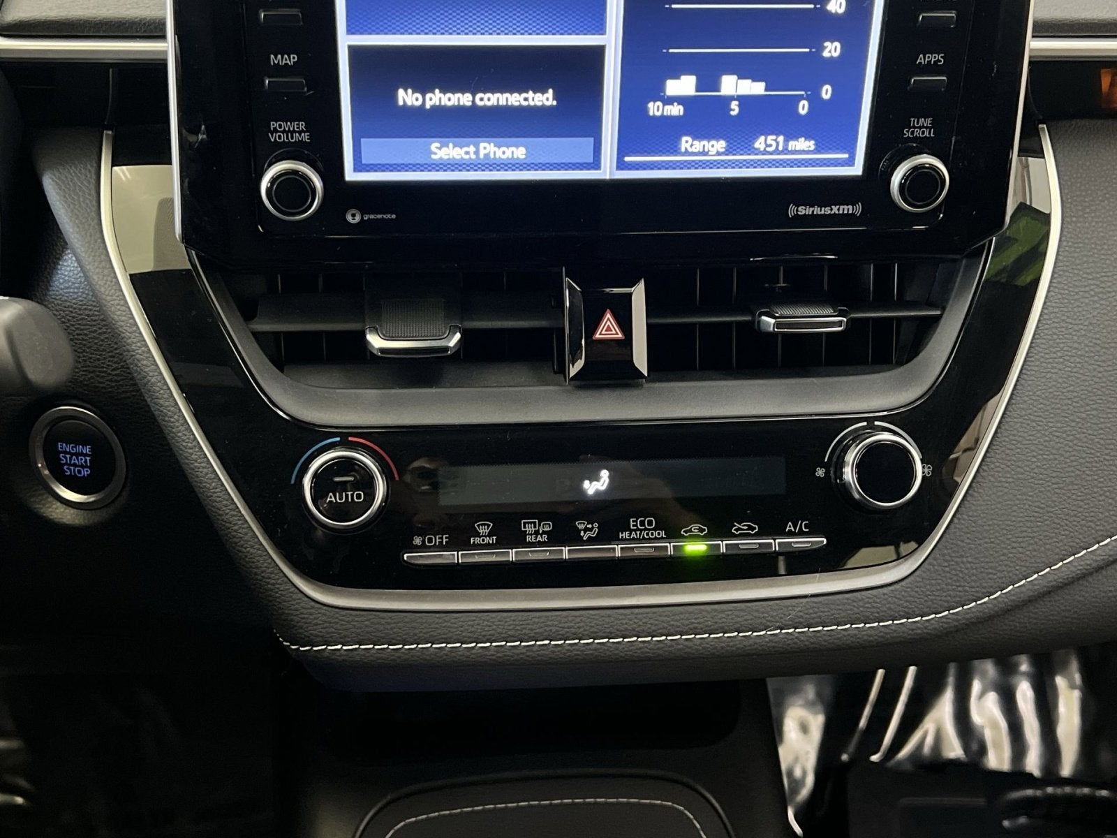 2022 Toyota Corolla Hatchback SE