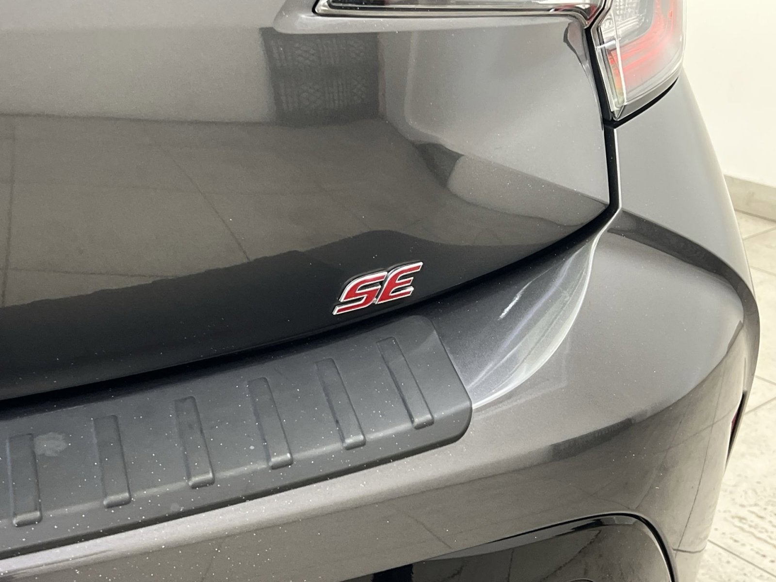 2022 Toyota Corolla Hatchback SE