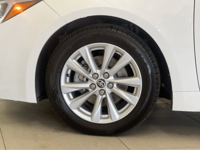 2025 Toyota Corolla Hatchback SE