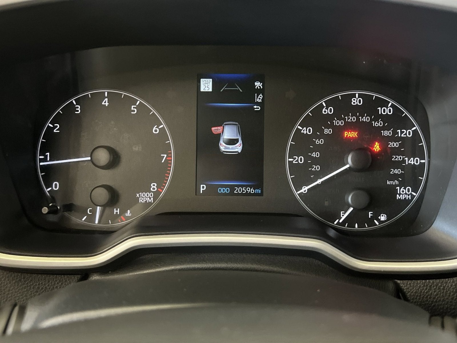 2025 Toyota Corolla Hatchback SE