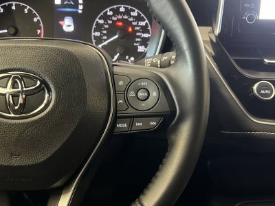 2025 Toyota Corolla Hatchback SE