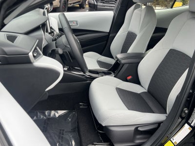 2025 Toyota Corolla Hatchback SE