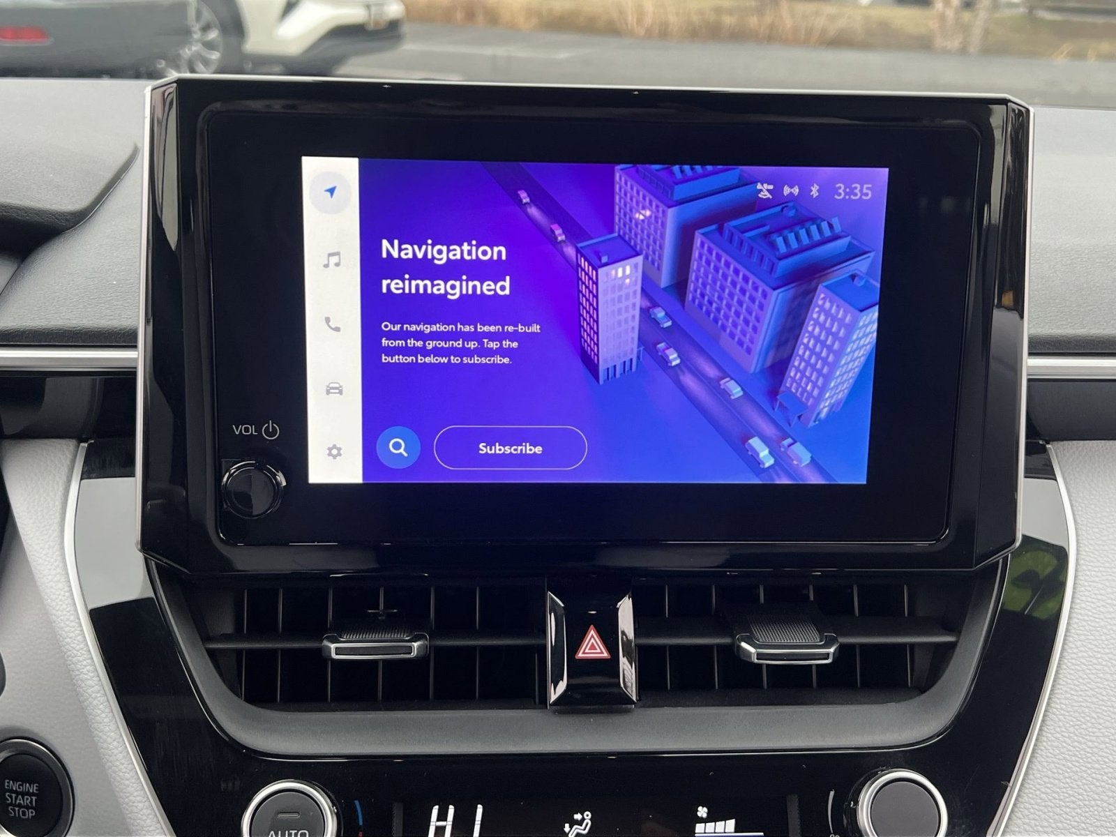 2025 Toyota Corolla Hatchback SE