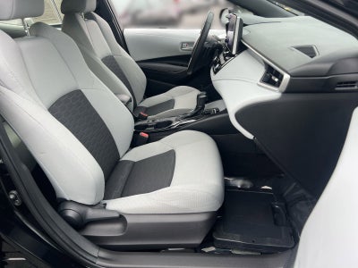 2025 Toyota Corolla Hatchback SE