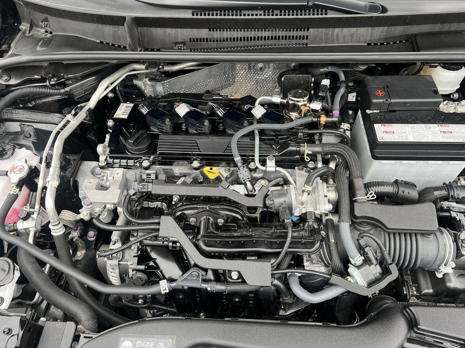 2025 Toyota Corolla Hatchback SE