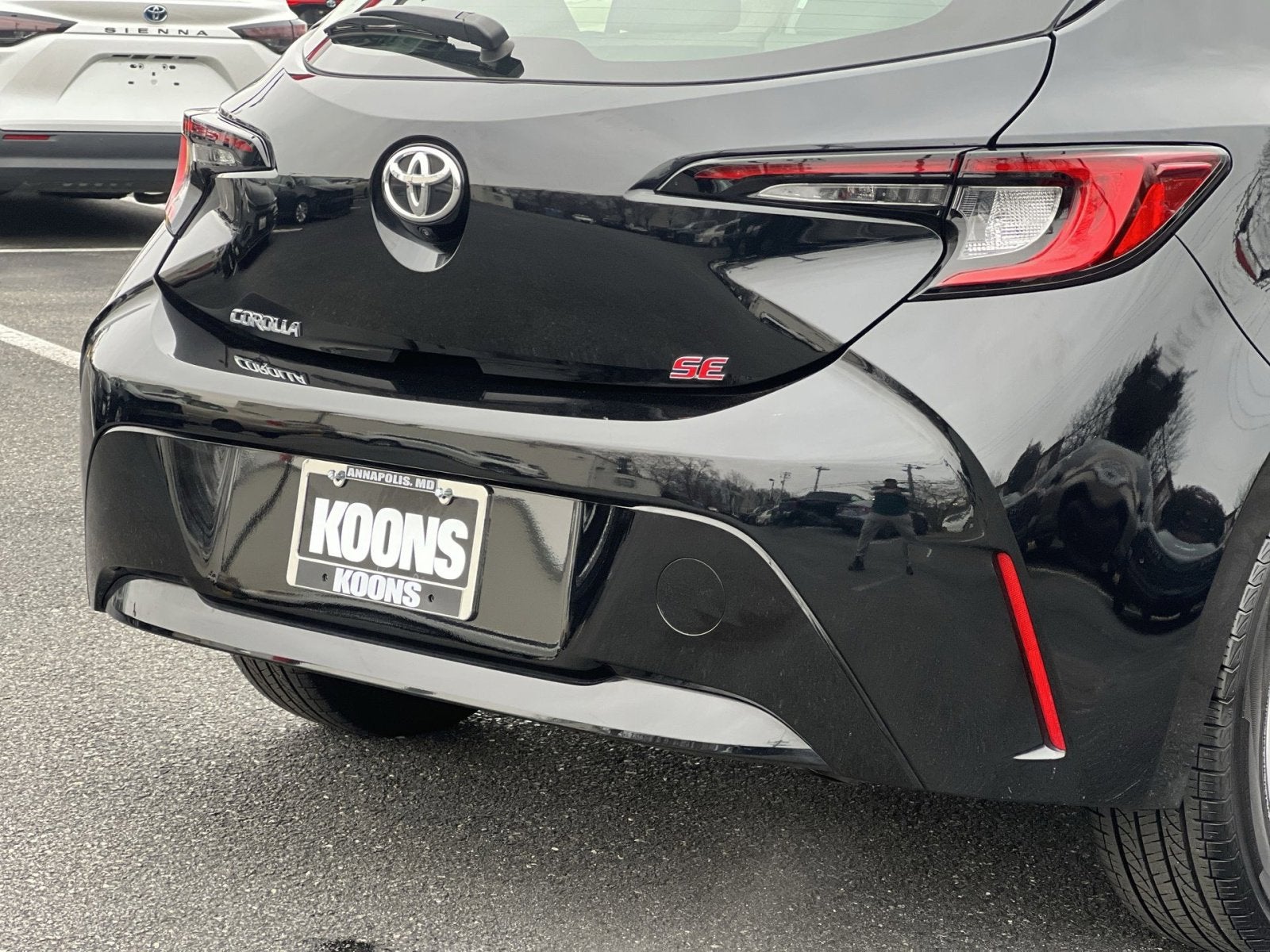 2025 Toyota Corolla Hatchback SE