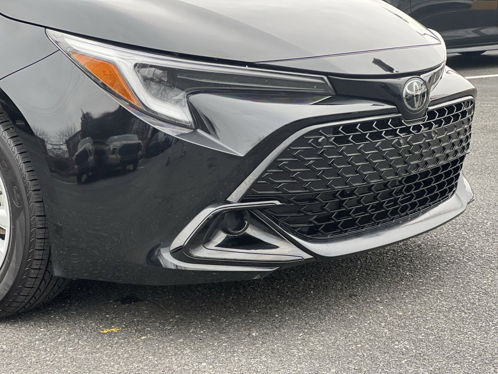 2025 Toyota Corolla Hatchback SE