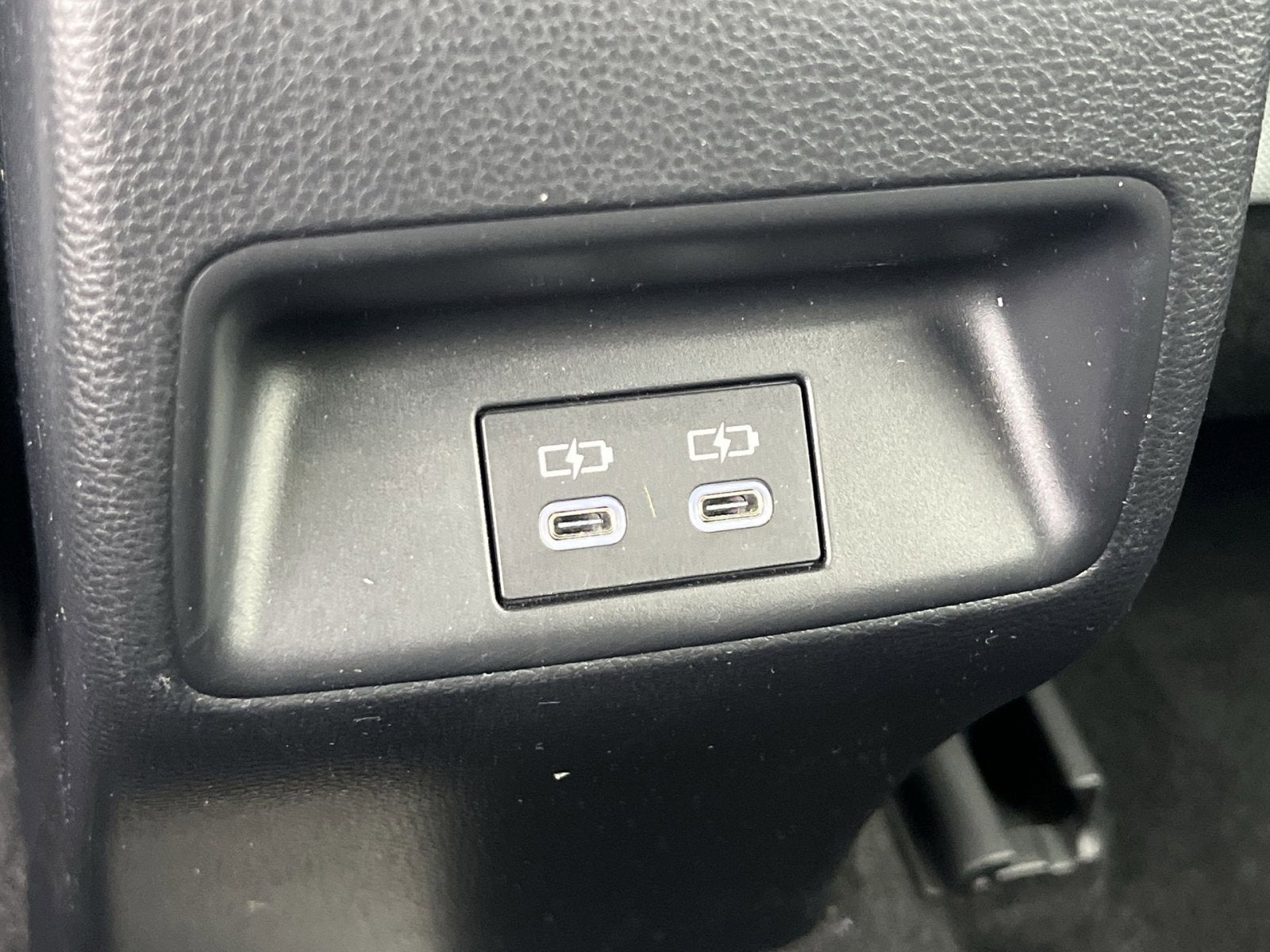 2025 Toyota Corolla Hatchback SE