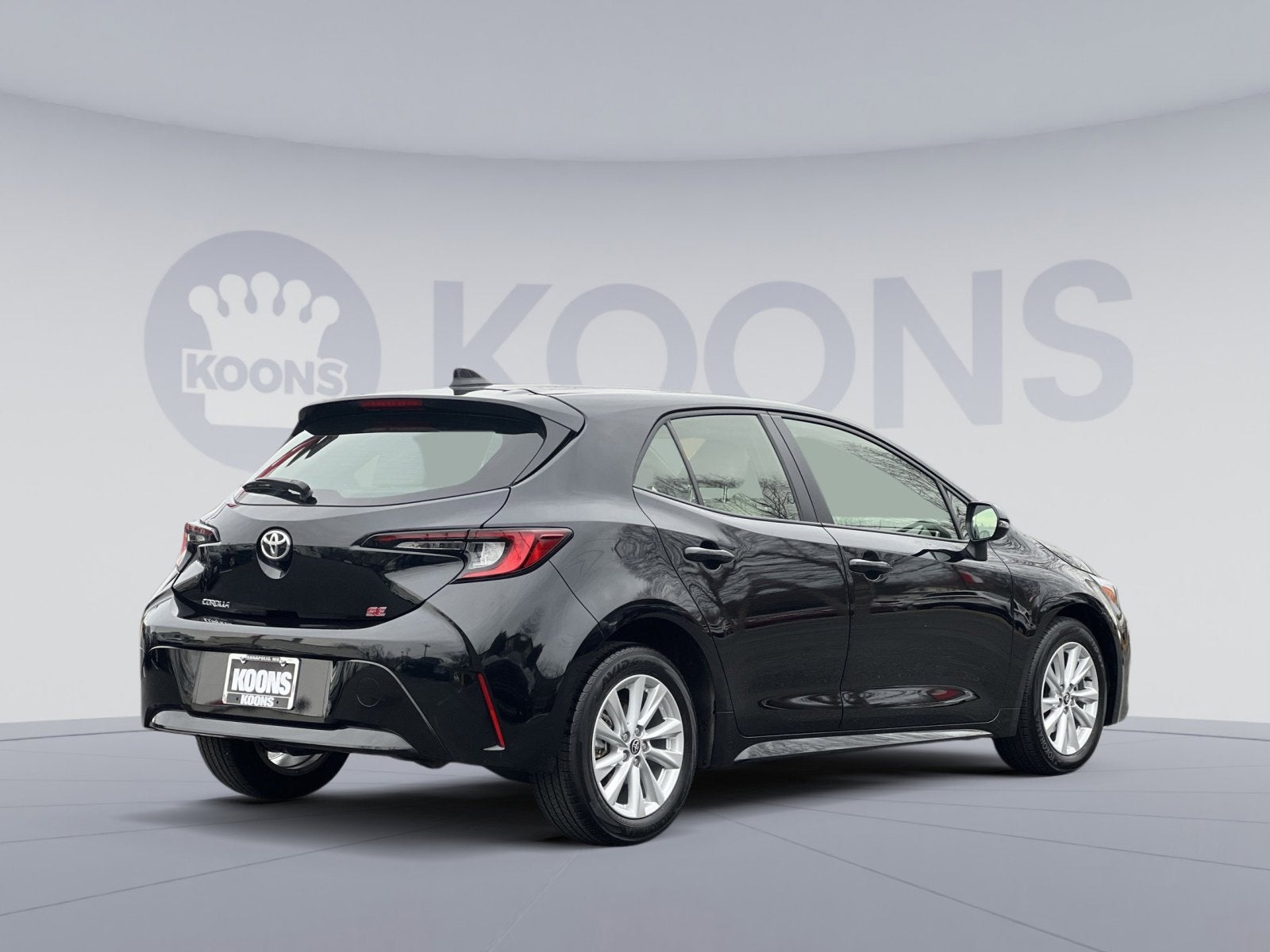 2025 Toyota Corolla Hatchback SE