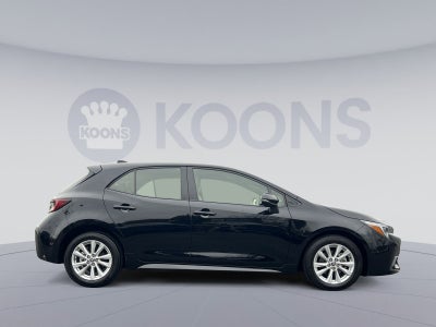 2025 Toyota Corolla Hatchback SE