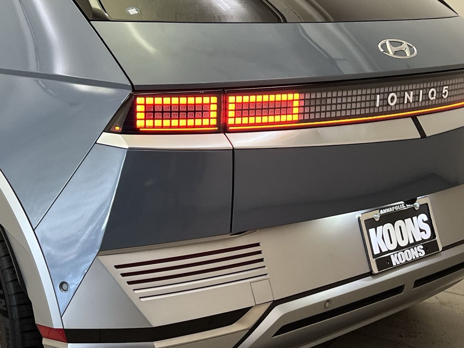 2023 Hyundai IONIQ 5 Limited