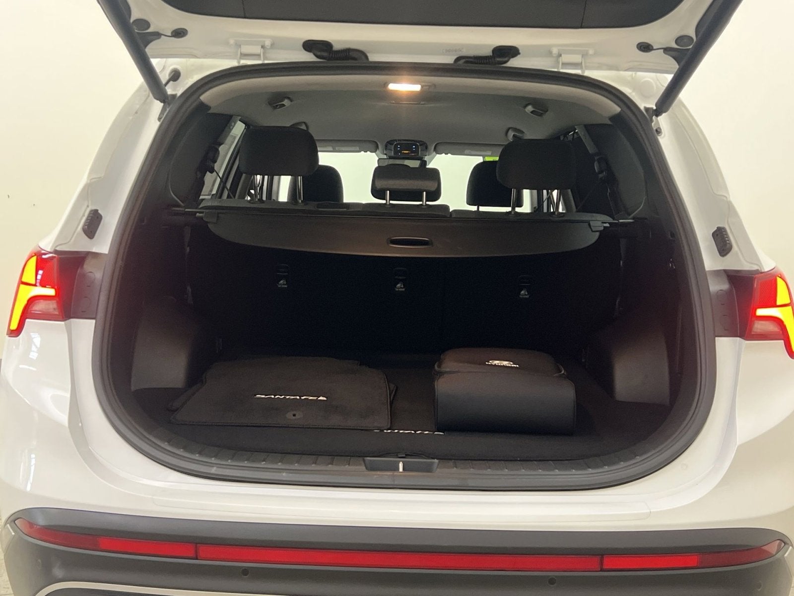 2022 Hyundai Santa Fe Plug-In Hybrid SEL Convenience