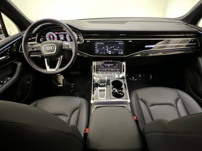 2025 Audi Q7 45 Premium