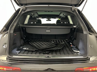 2025 Audi Q7 45 Premium