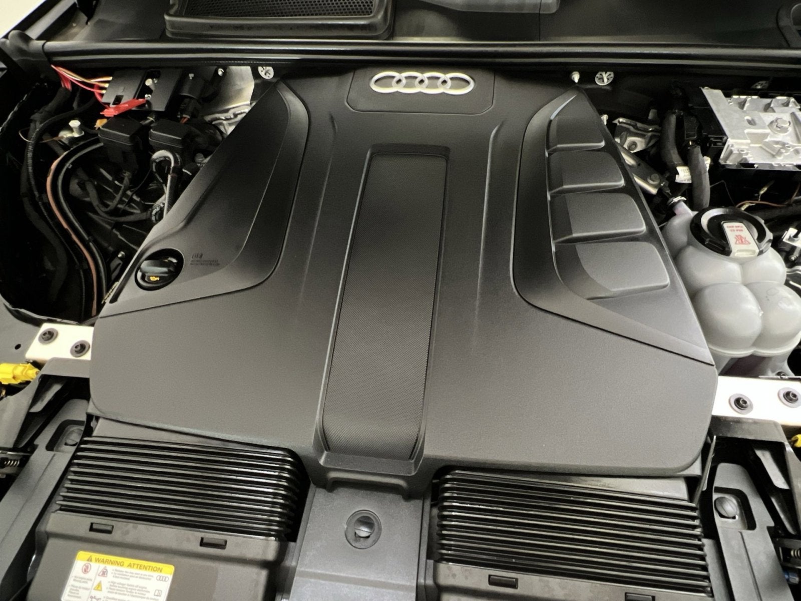 2025 Audi Q7 45 Premium